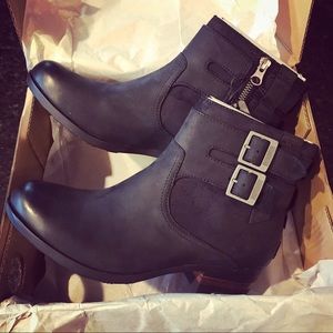 New Sorel Lolla Bootie, Waterproof Black Boots